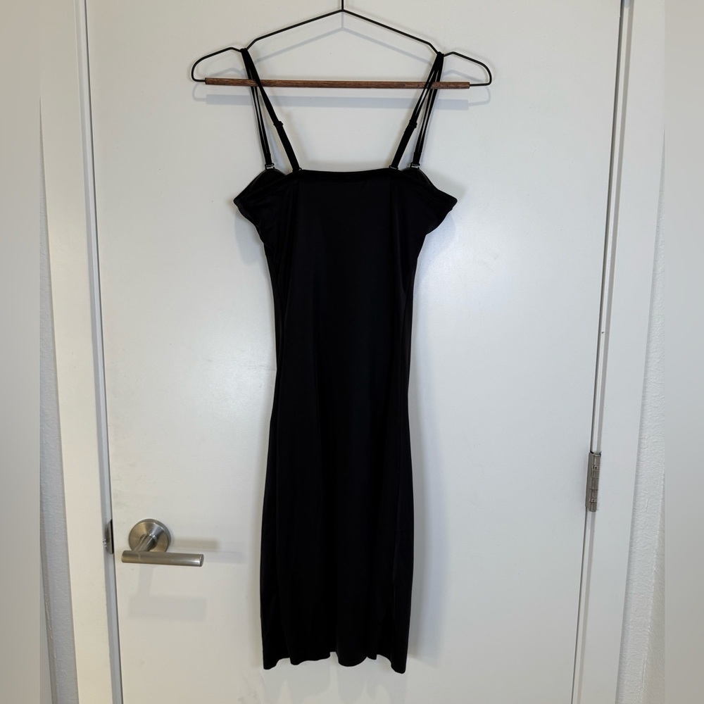 Assets by SPANX Strapless Black Slip Dress Shapewear Waist Control Seamless Sz L - Picture 2 of 5